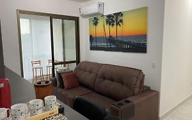 Apartamento em condominio praia clube